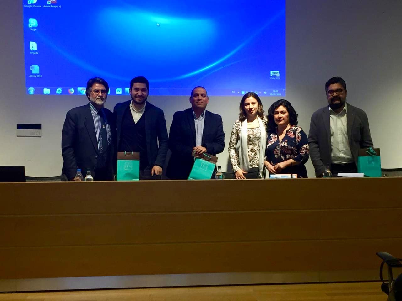 Prof. Luis Bahamondes modera y comenta Foro: “El devenir de la Educación teológica en Chile”